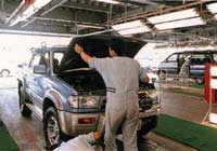 中古車オークション検査員による検査